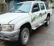 Toyota Hilux 2001 White for sale