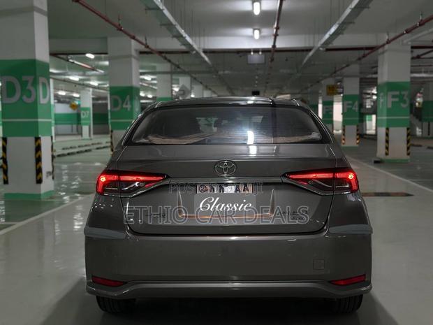 Toyota Corolla 2023 Gray