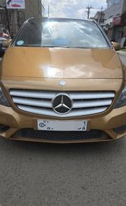 Mercedes-Benz E200 2014 Beige for sale